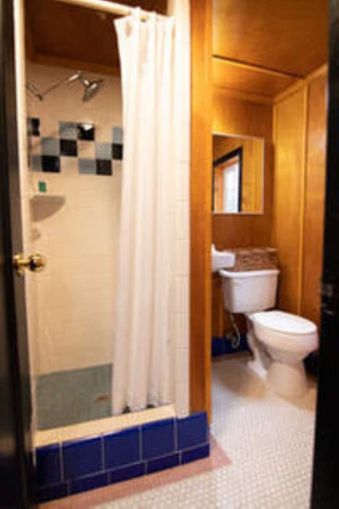 Anchor Inn Resort - photo 49