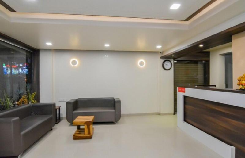 Hotel Popular - last minute hotel in Pune