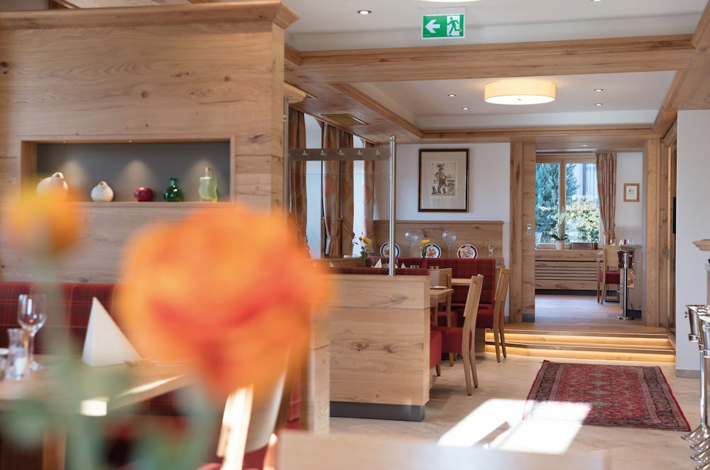Landhotel Steigenhaus - last minute hotel in Untermunkheim