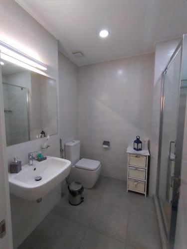 GG Home new cozy 2 bedroom apartment on 16th floor