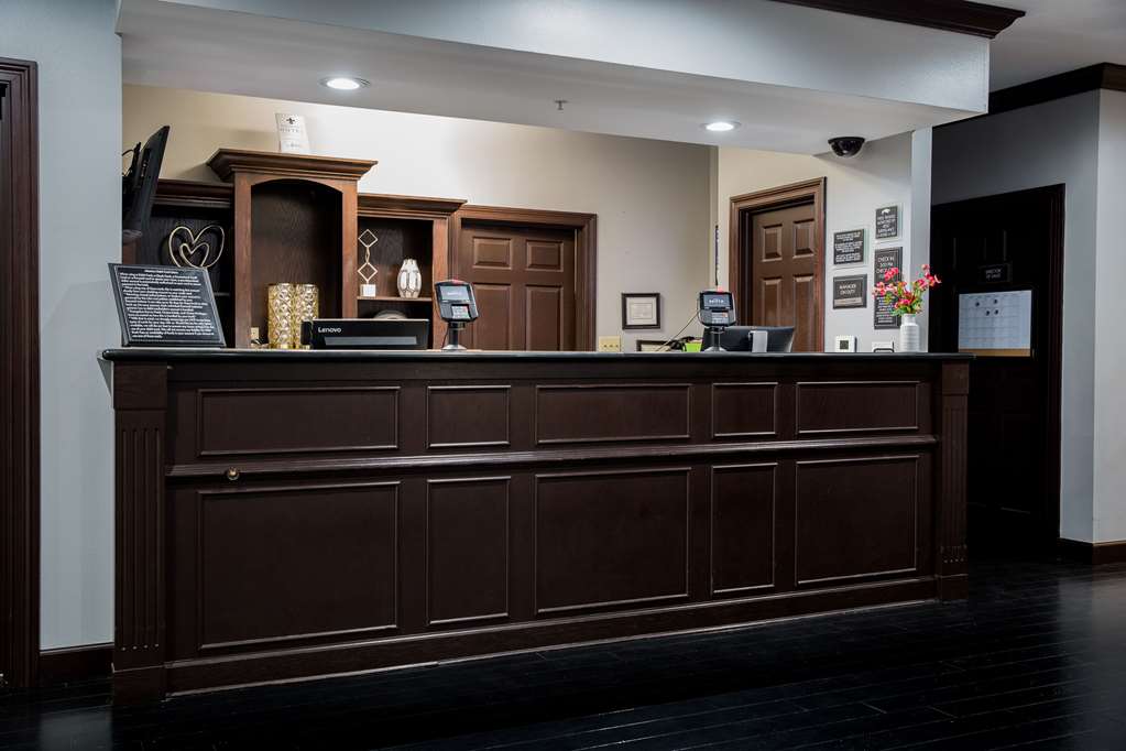 Evangeline Downs Hotel Ascend Hotel Collection - photo 2