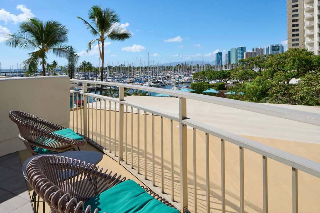 Ilikai Hotel & Luxury Suites - photo 13