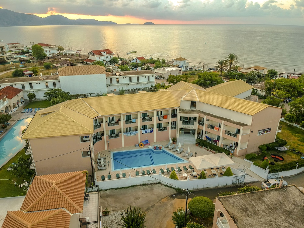 Timos Hotel - carbon neutral hotel in Zakynthos