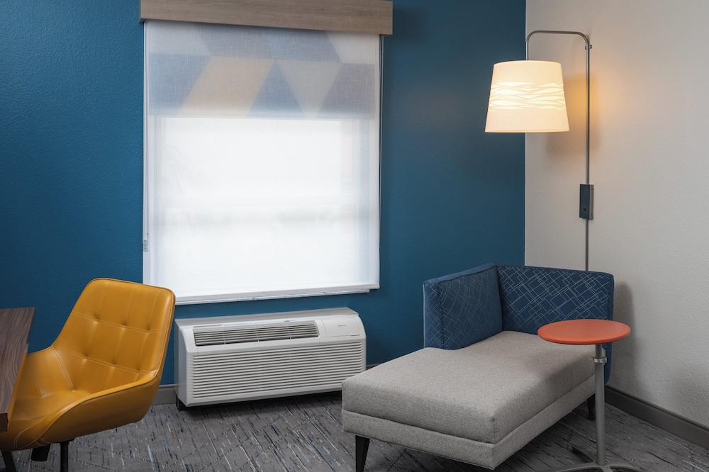 Holiday Inn Express Orlando International Airport by IHG - photo 19