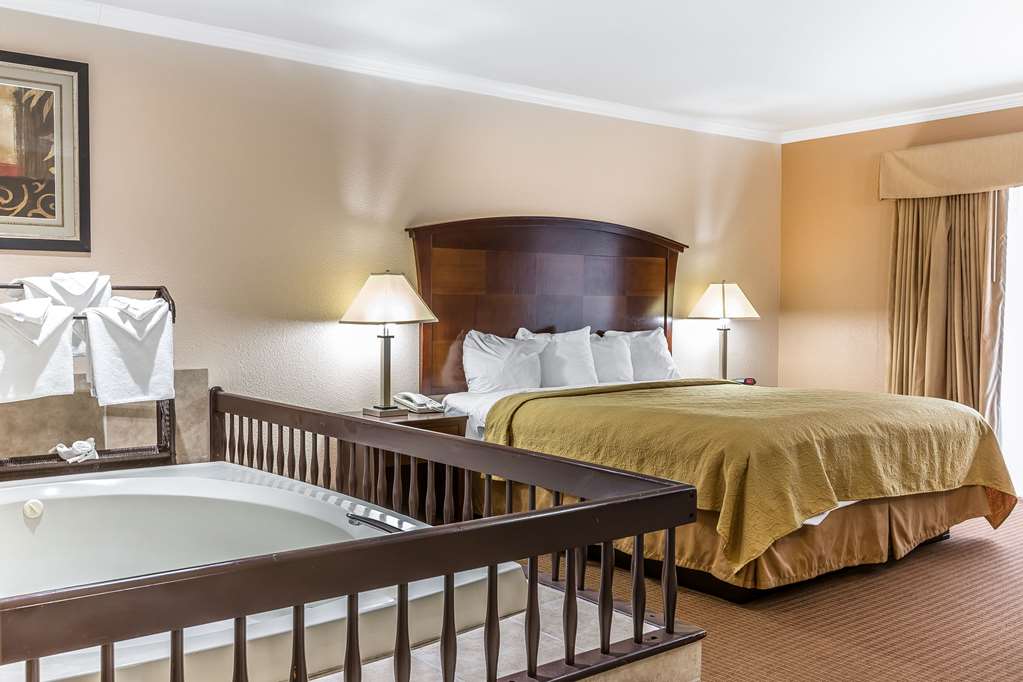 Quality Inn near Hearst Castle - photo 31