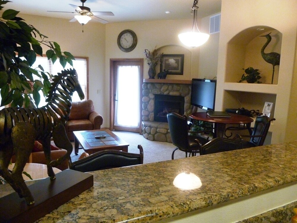 Ruidoso River Resort & Inn - photo 46