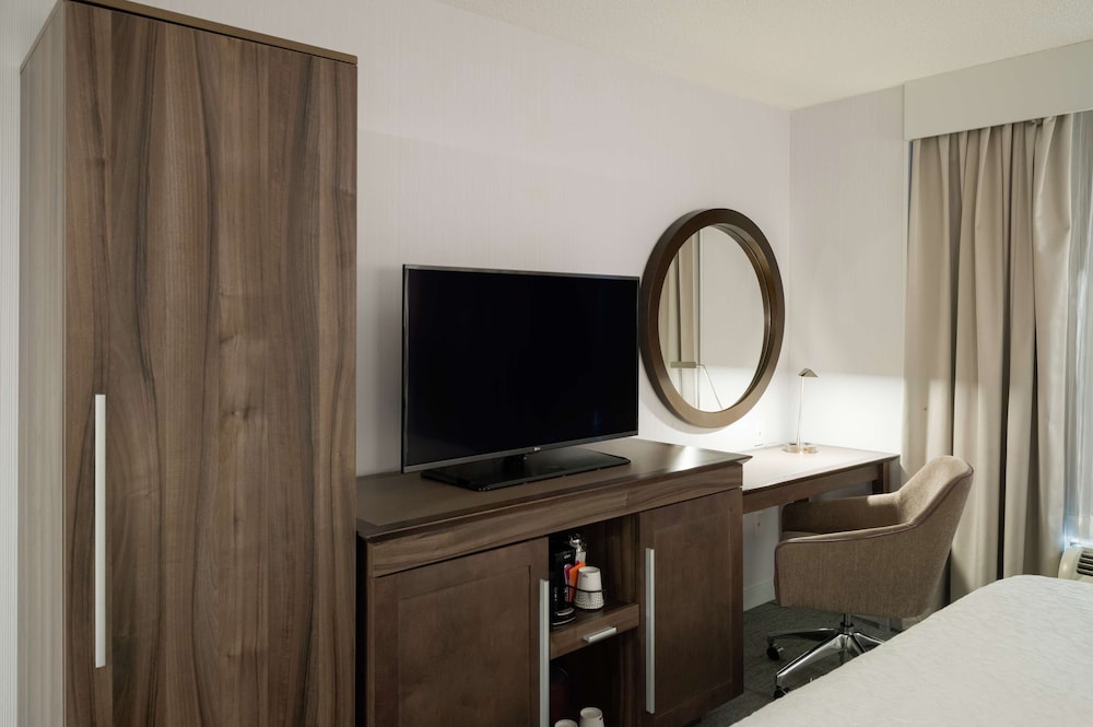 Hampton Inn Manhattan Chelsea - photo 7