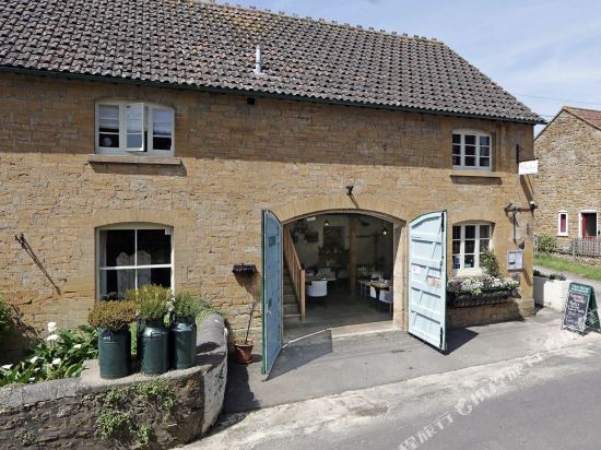 New Farm Restaurant pet-friendly hotel South Petherton