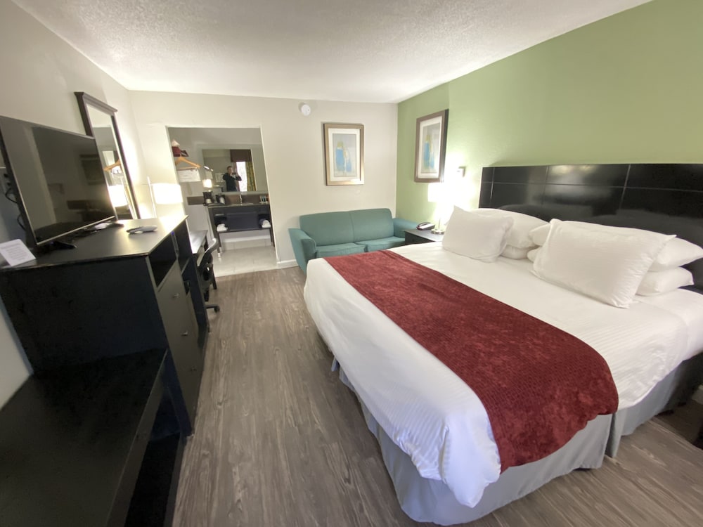 Lx Hotel Powered by ACW Circle - photo 18