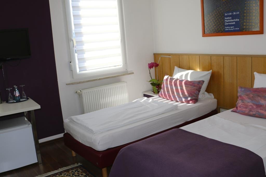 Casa Hotel Neu Isenburg in Neu Isenburg, Germany