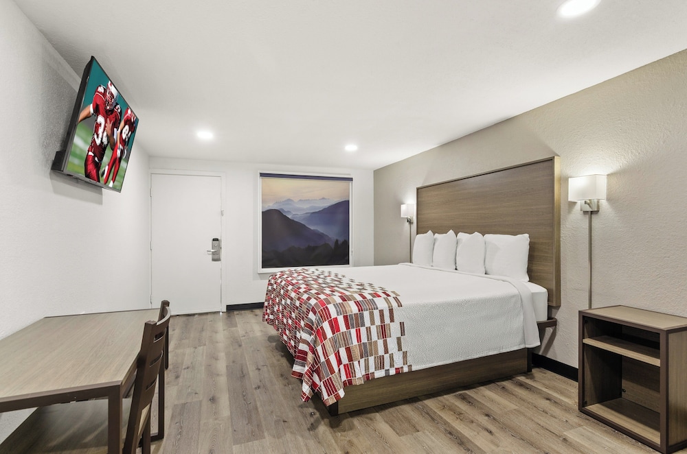 Red Roof Inn Wytheville - photo 7