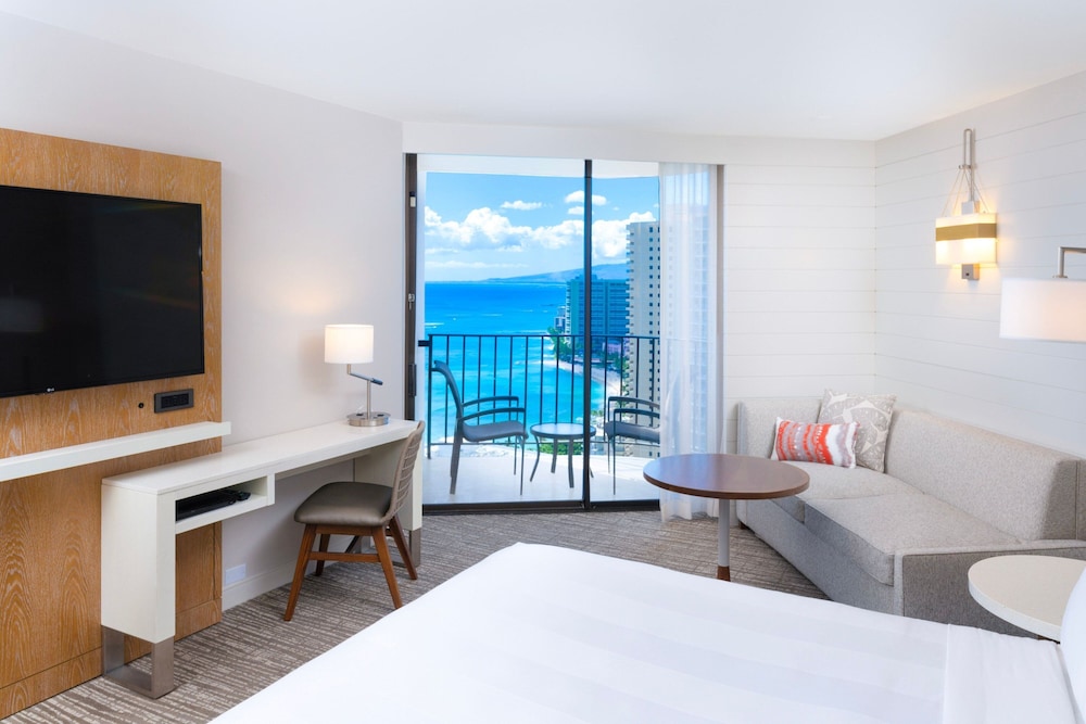 Waikiki Beach Marriott Resort & Spa - photo 28