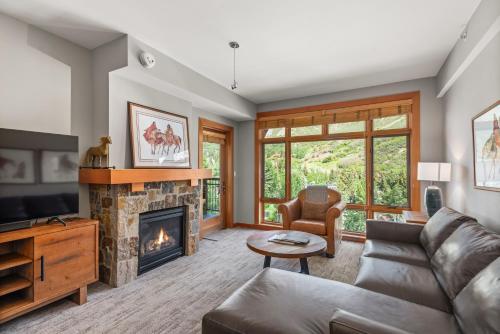 The Ember Edge Capitol Peak Lodge #3309 — 4-Star Luxury Hotel in Snowmass Village, United States