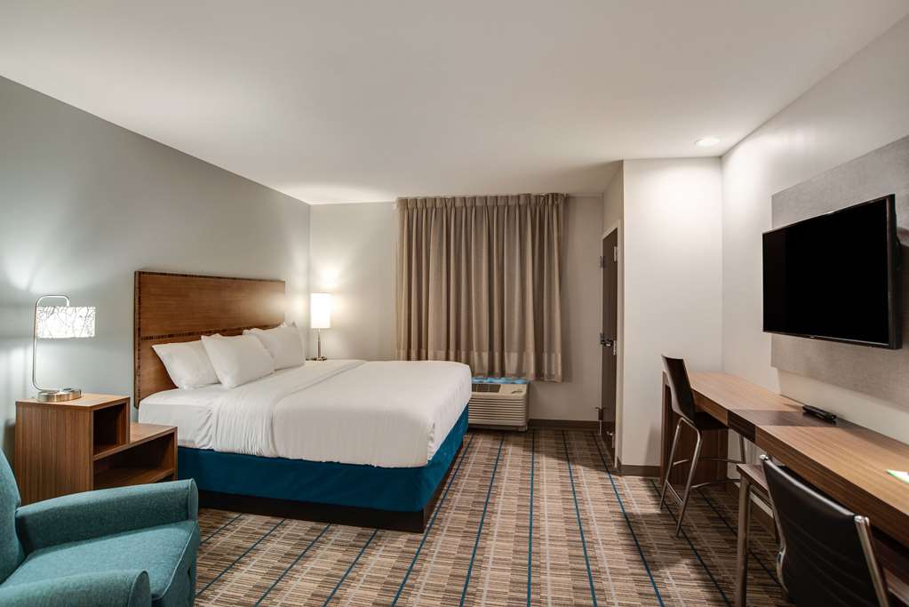 MainStay Suites Carlisle Harrisburg - photo 23