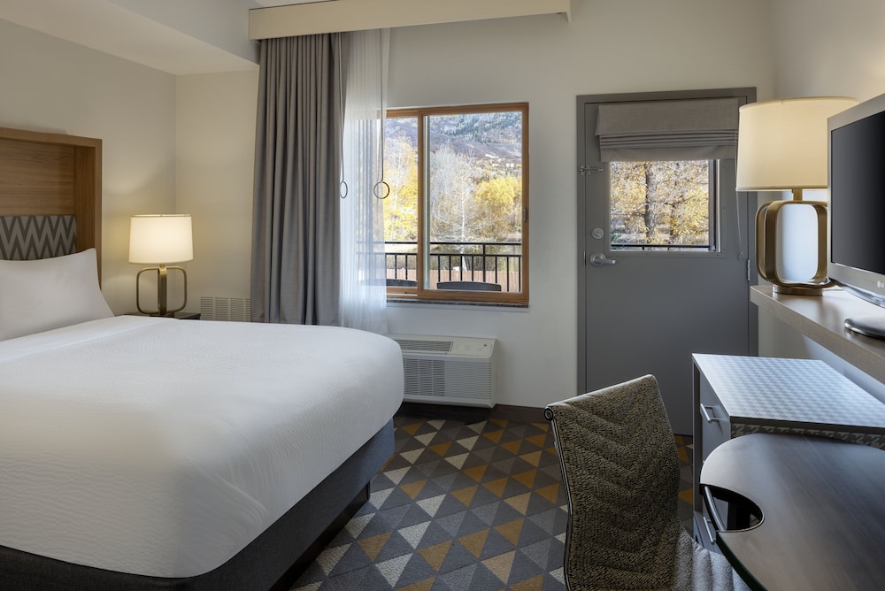 Holiday Inn Steamboat Springs by IHG - photo 36