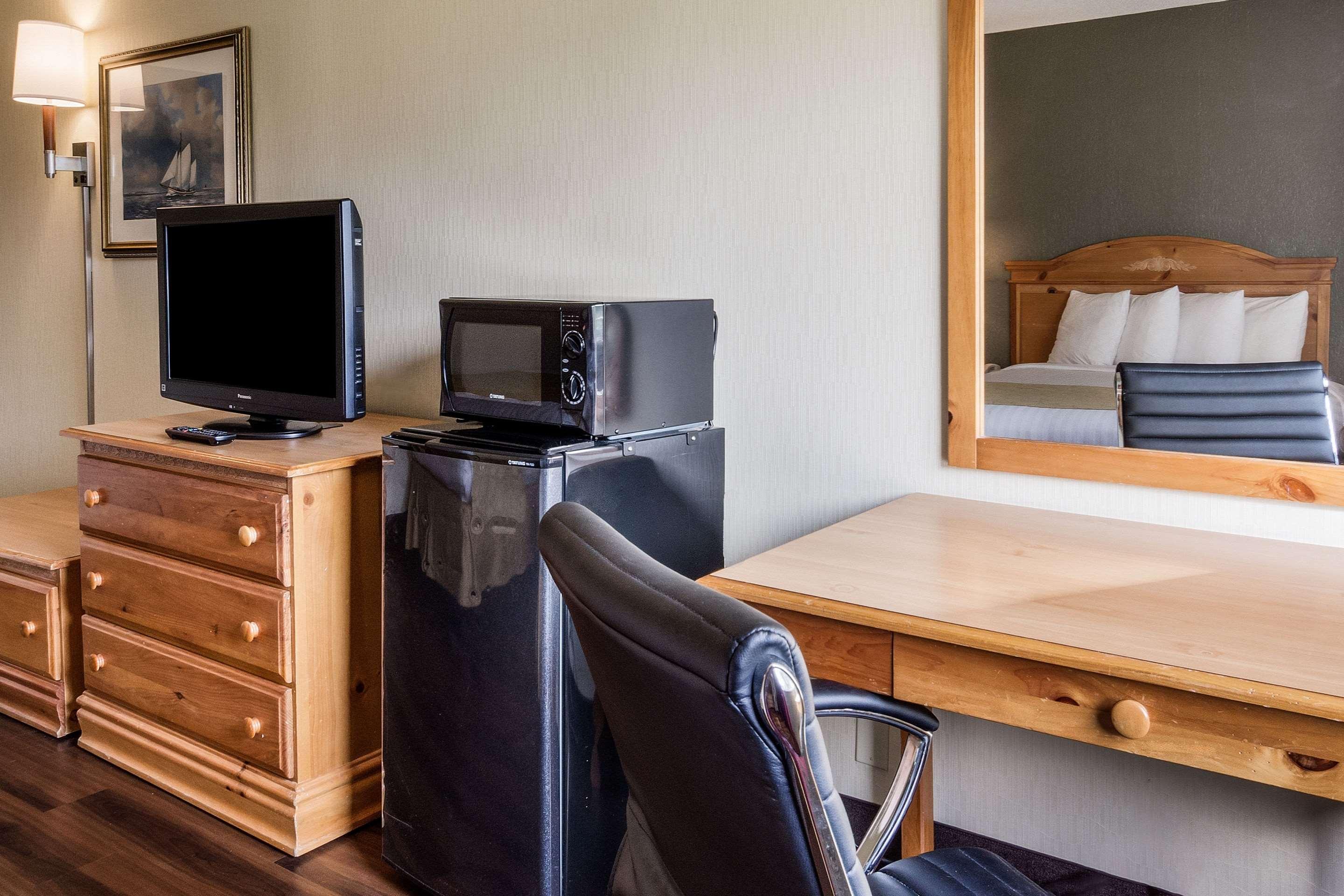 Clarion Inn Seekonk Providence - photo 4