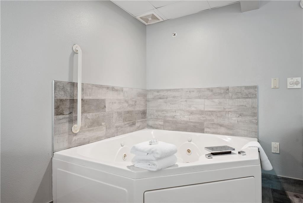 AmericInn by Wyndham Wisconsin Dells - photo 17