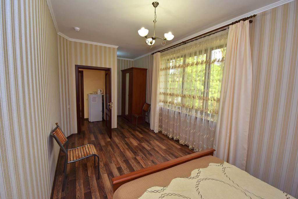 Hotel Komilfo in Divnomorskoye, Russia