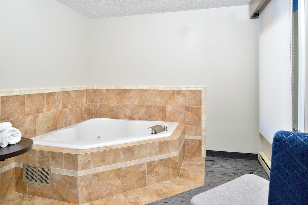 Holiday Inn Express Lewisburg New Columbia by IHG - photo 24