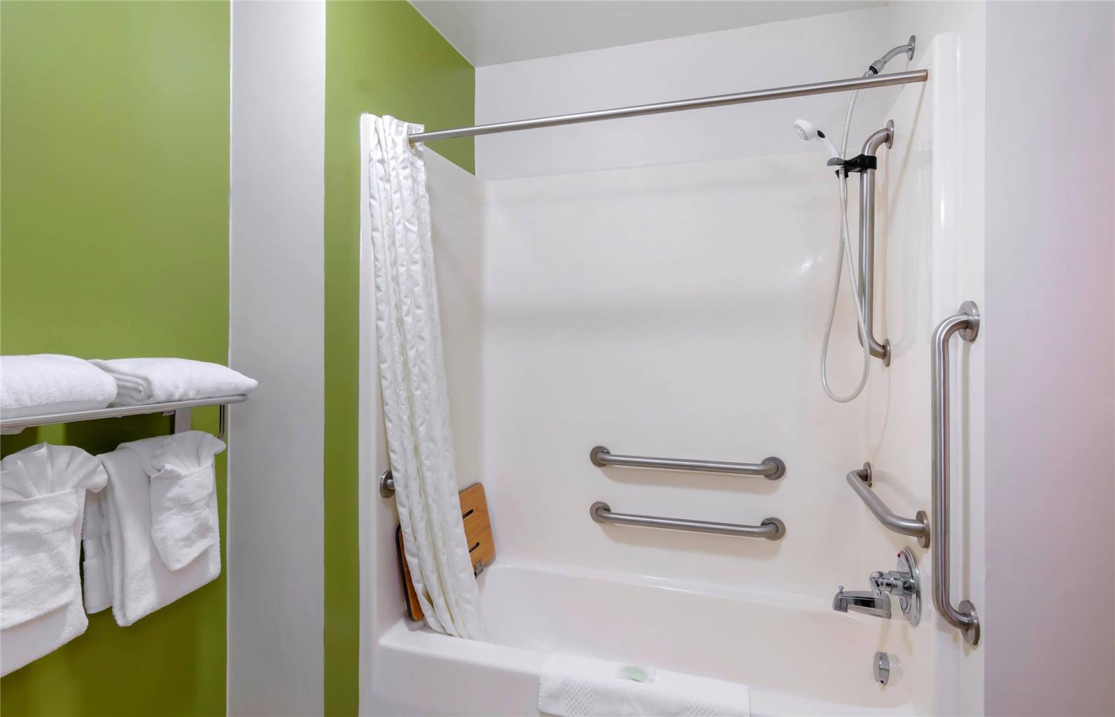 Sleep Inn & Suites Prince George near Fort Lee - photo 9