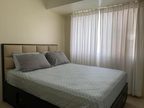 Serin Tagaytay West Tower in Tagaytay, Philippines