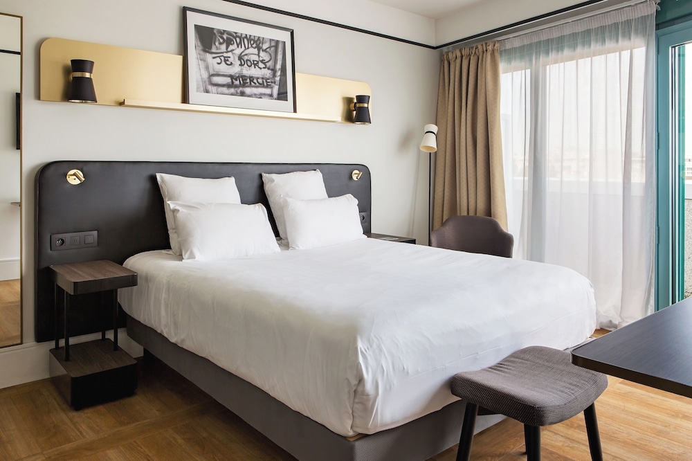 Mercure Paris Saint Ouen in Saint-Ouen, France