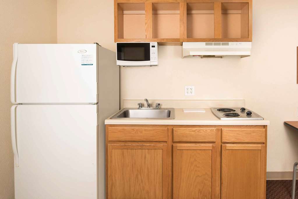 WoodSpring Suites Greenville Central I 85 - photo 9