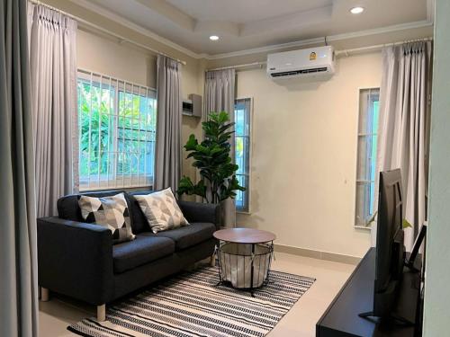 Rest Hotel - carbon neutral hotel in Unknown City