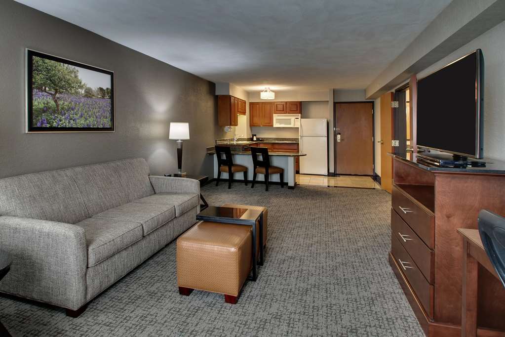 Drury Inn & Suites San Antonio Northwest Medical Center - photo 22