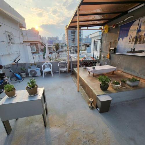 JUN house Foreign Only — 4-Star Luxury Hotel in Busan, South Korea