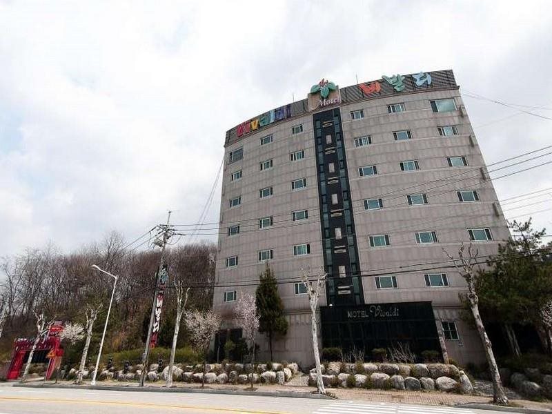 Vivaldi Motel in Chuncheon, South Korea