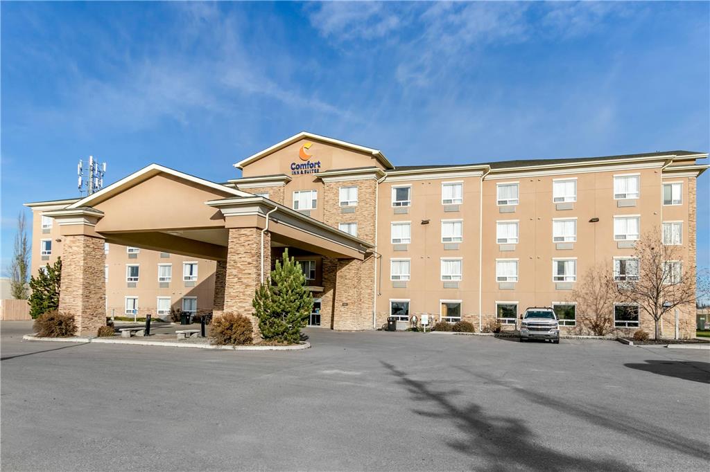 Comfort Inn Suites — Fort Saskatchewan