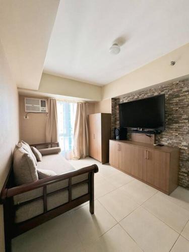 Homey Stay 1 Bedroom Inside It Park — 5-Star Luxury Hotel in Cebu City, Philippines