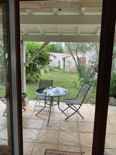 Sous L Olivier in Unknown City, France