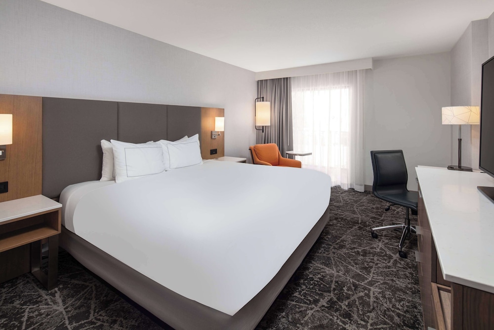 DoubleTree By Hilton Sacramento - photo 5