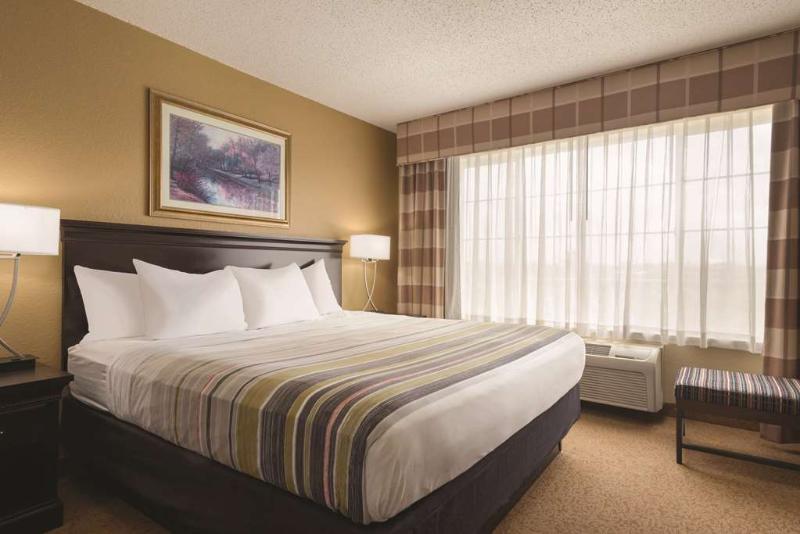 Country Inn & Suites by Radisson West Bend WI - photo 32