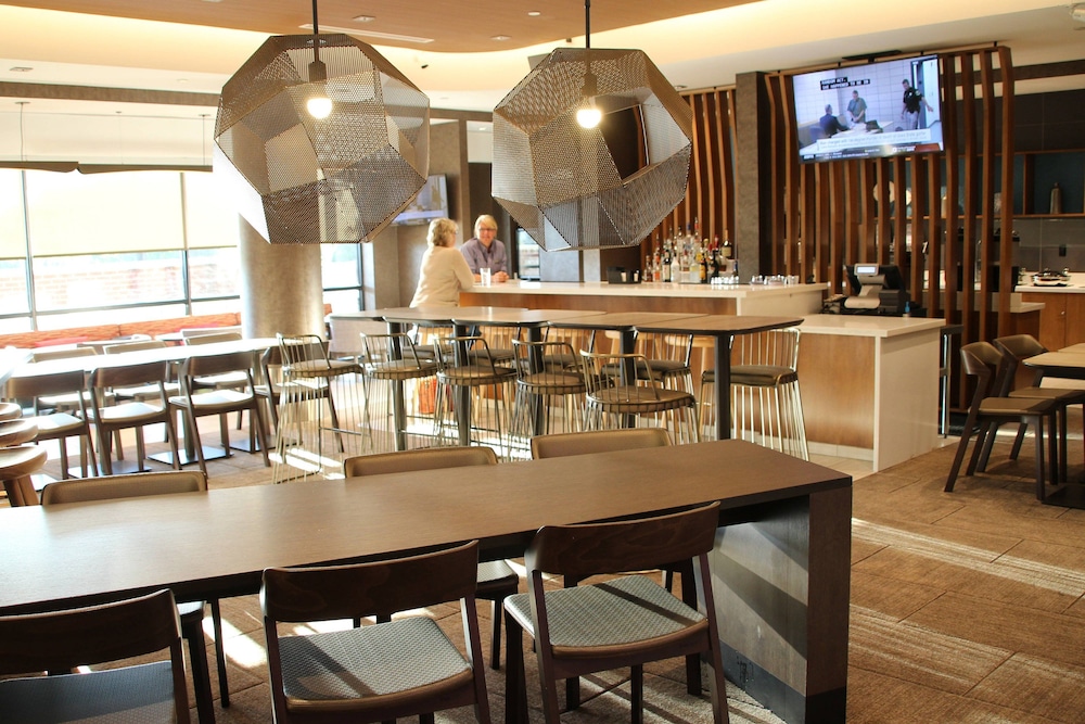 SpringHill Suites Baltimore White Marsh Middle River - photo 11