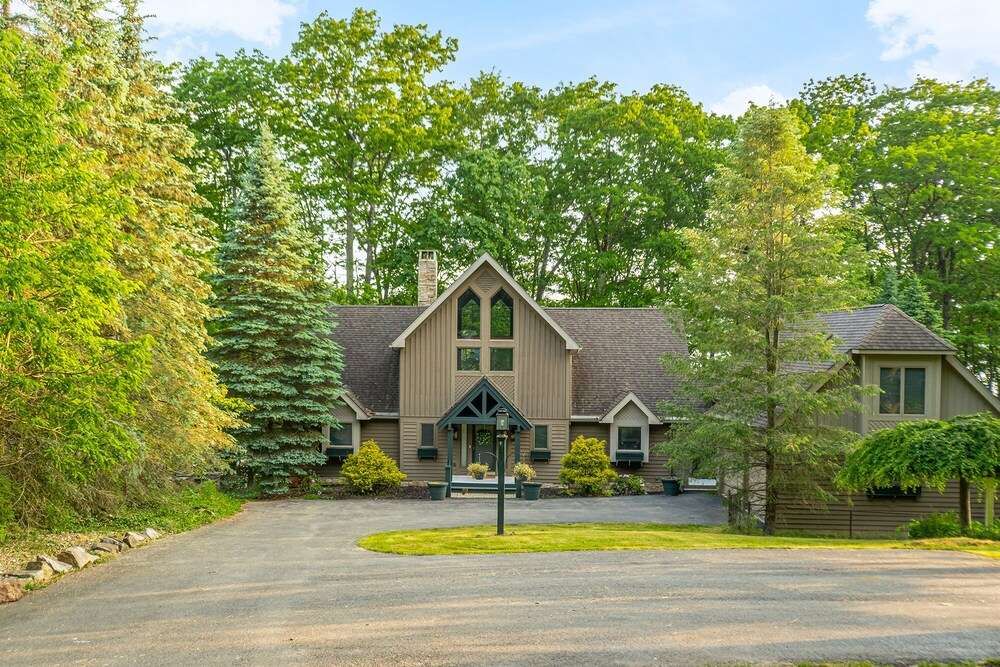 The Rusty Nail in Oakland, United States