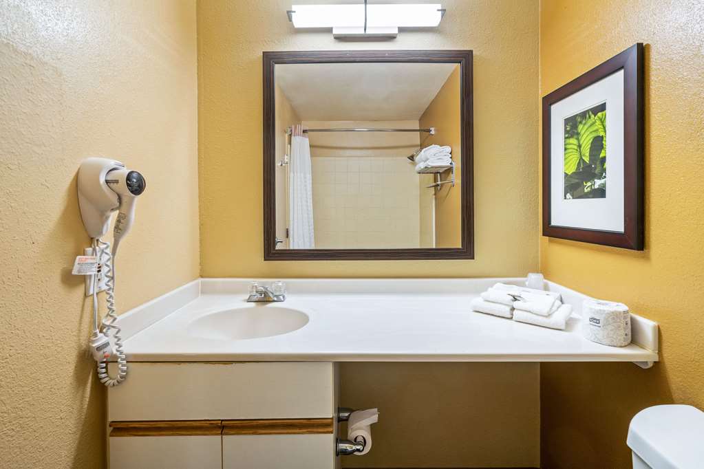 Extended Stay America Suites Washington DC Reston - photo 26