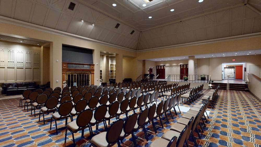 DoubleTree by Hilton Boston North Shore - photo 49