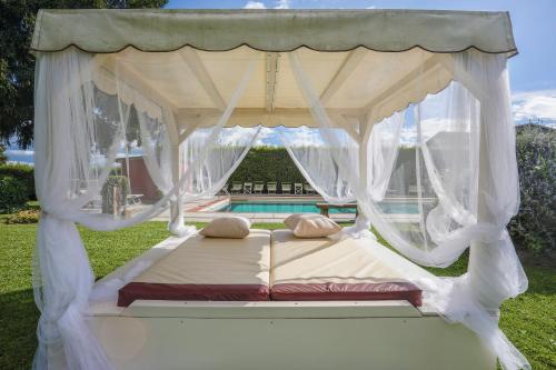 Pomodoro — 4-Star Luxury Hotel in Capannori, Italy