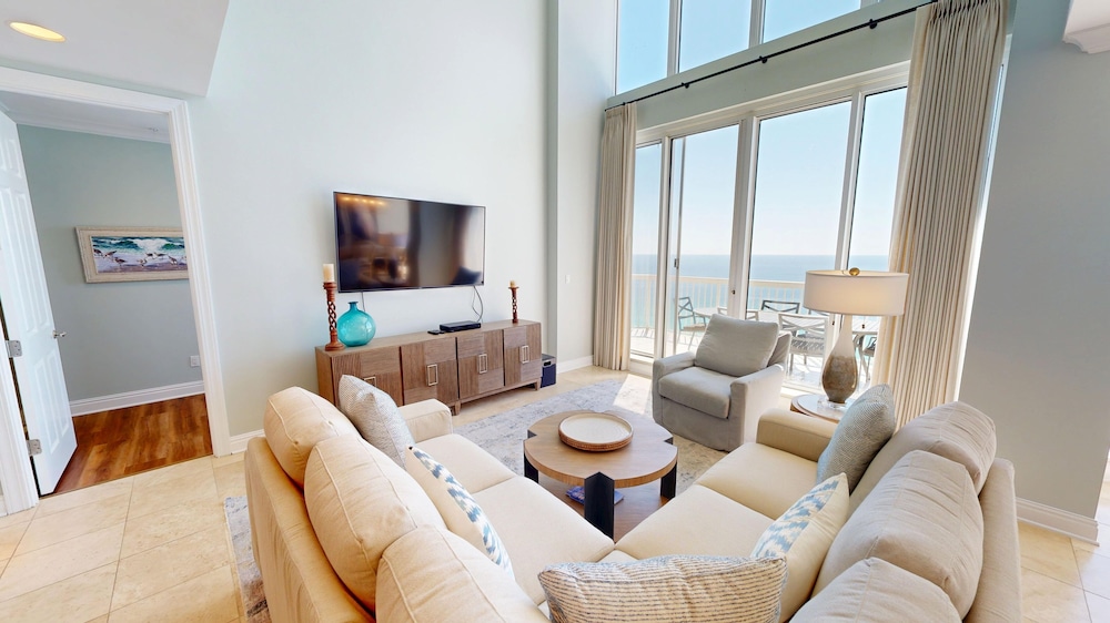 Silver Beach Towers 1905E is a Gulf Front 3 BR Penthouse Free Beach Service by RedAwning - photo 20