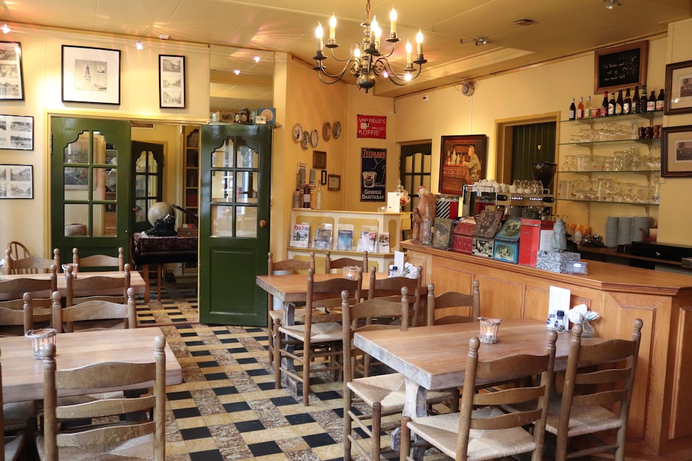 De Natte Pij - last minute hotel in The Hague