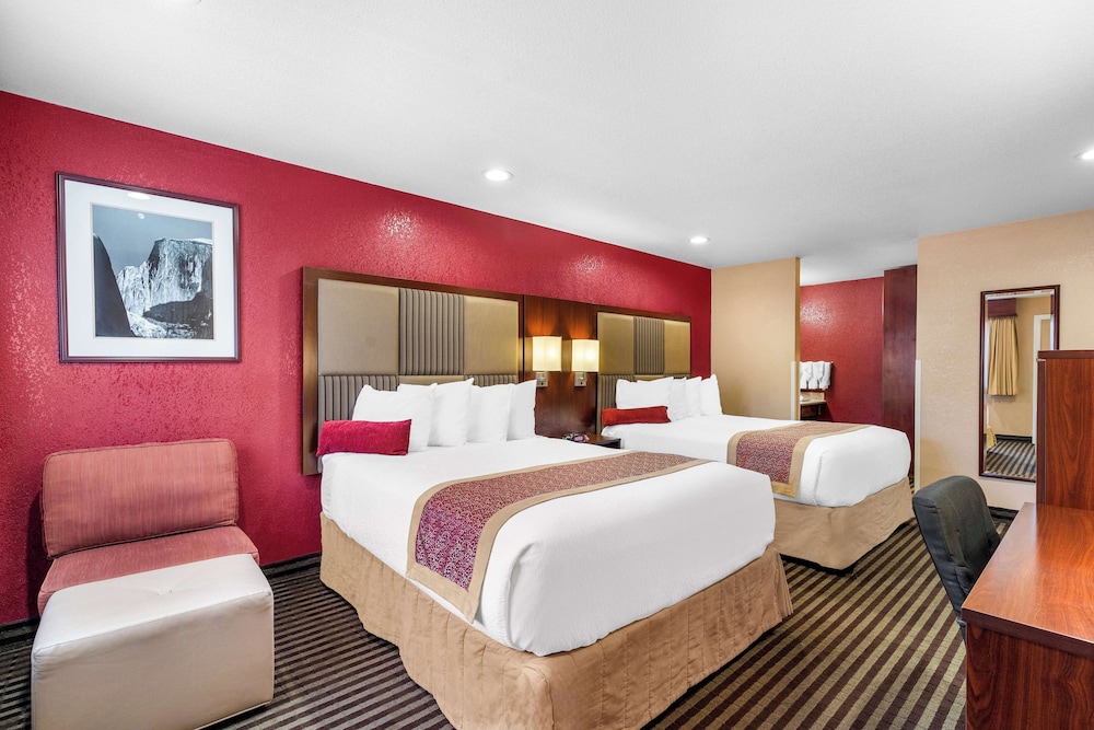 Best Western Plus Yosemite Way Station - photo 10