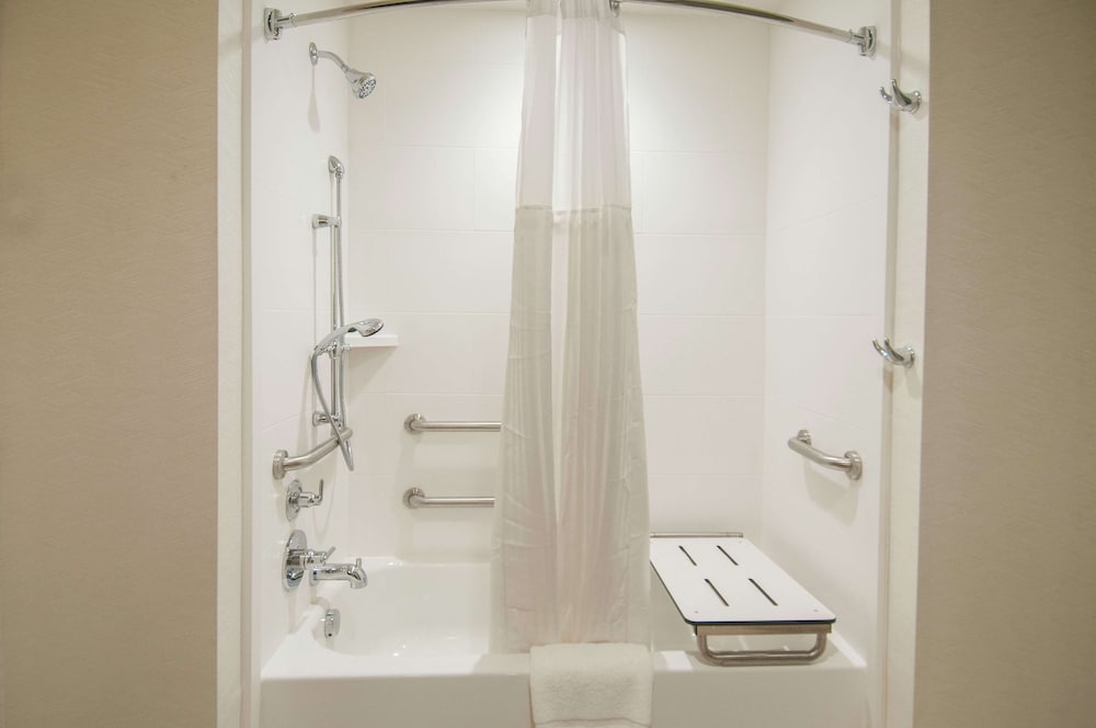 Hilton Garden Inn Jackson Clinton - photo 32