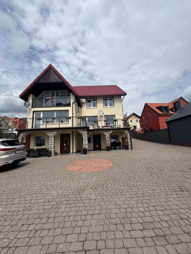 Pokoje nad jeziorem Mikołajki in Mikolajki, Poland