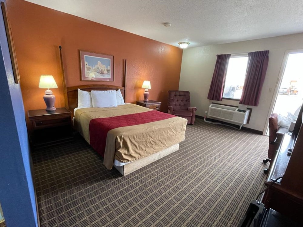 Knights Inn By Capital O Emporia I 35 - photo 25