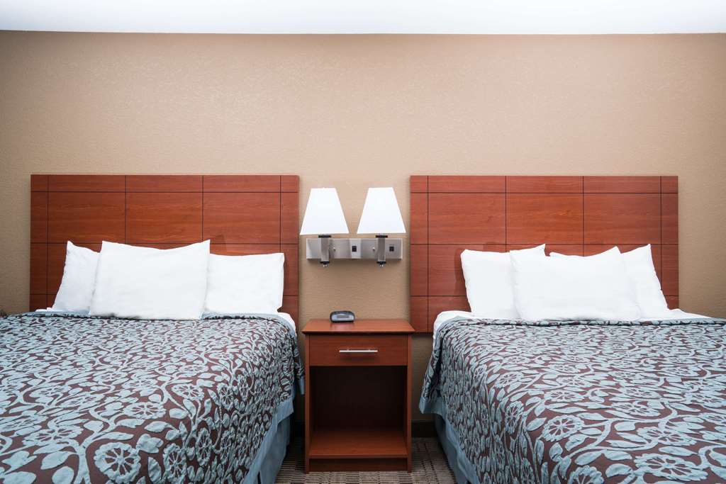 Days Inn by Wyndham Mankato - photo 12