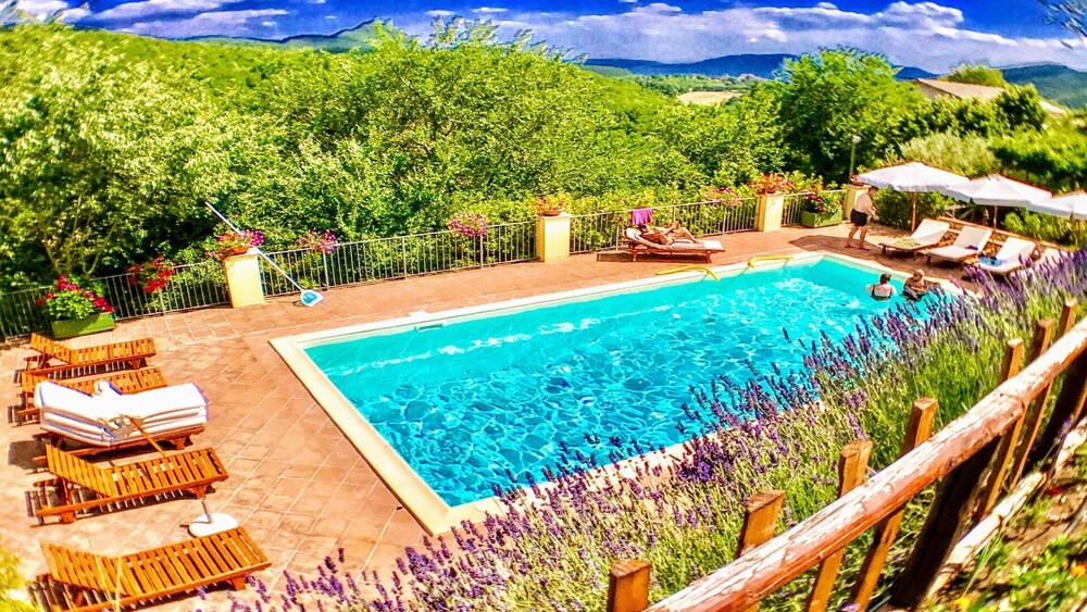 01 Spoleto Splash Private Pool and Grounds Spoleto in Spoleto, Italy