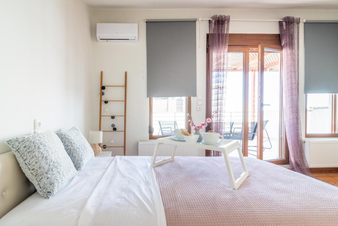 Trinity Seaside Family Maisonette — Gournes